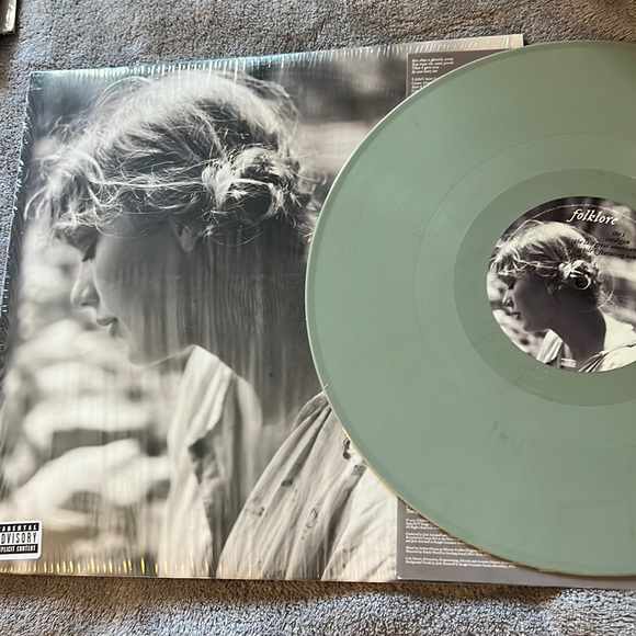 Stolen Lullabies Folklore Vinyl Variant Taylor Swift Marbling Like New Swiftie - Picture 1 of 9